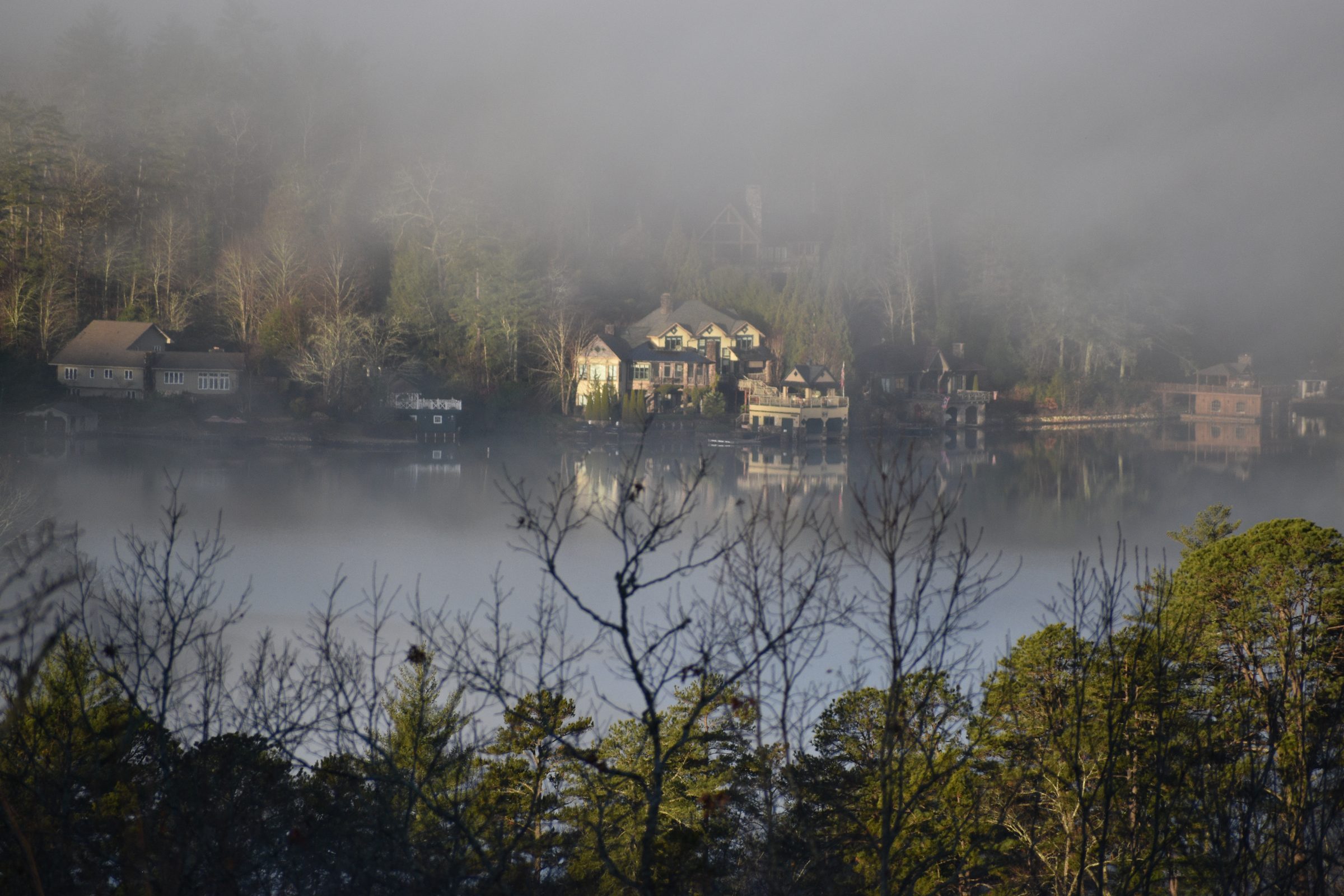 Morning mist on the lake